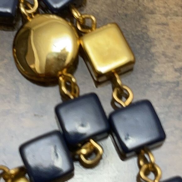 Worthington square gold & navy blue bead necklace - Picture 4 of 6